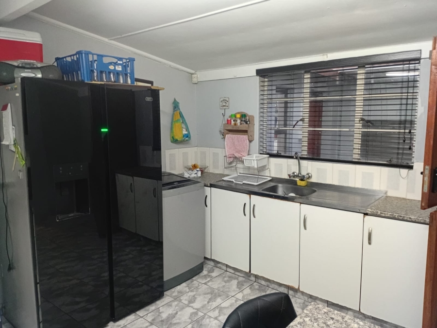 To Let 3 Bedroom Property for Rent in Panmure Eastern Cape